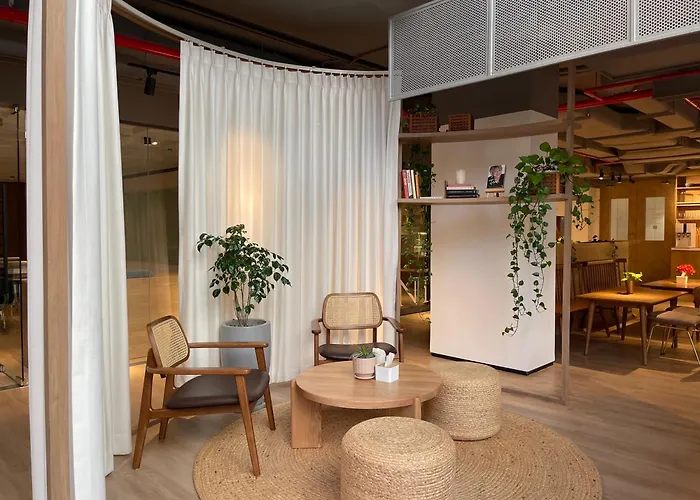 Velea Serviced & 4* Siem Reap